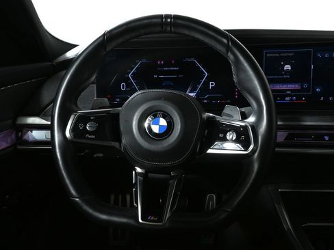 Certified 2024 BMW 760i xDrive AWD/4WD image 17