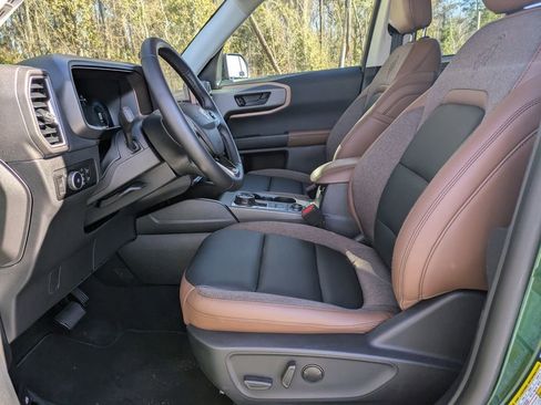 New 2025 Ford Bronco Sport Outer Banks AWD/4WD image 14