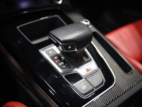 Used 2023 Audi SQ5 Premium Plus w/ Premium Plus Package AWD/4WD image 32