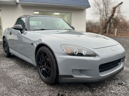 Used 2003 Honda S2000 image 5
