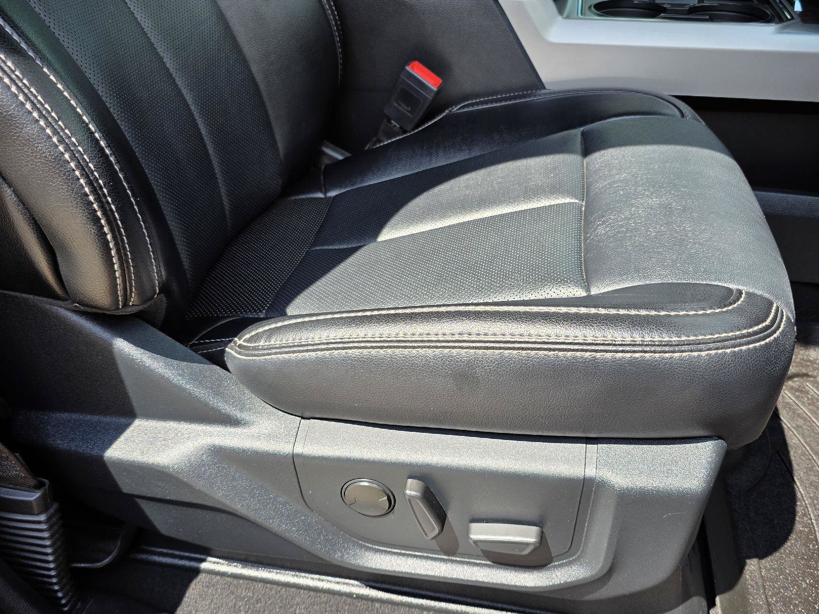 Used 2021 Ford F250 Lariat AWD/4WD image 39