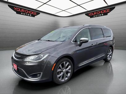 Used 2018 Chrysler Pacifica Limited