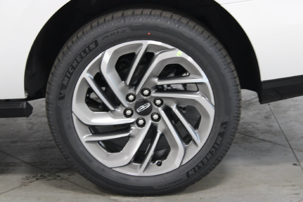 New 2027 Lincoln Navigator Reserve AWD/4WD image 17