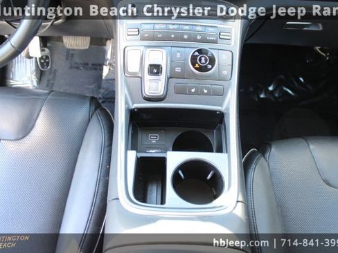 Used 2022 Hyundai Santa Fe SEL w/ Convenience + Premium Package image 14