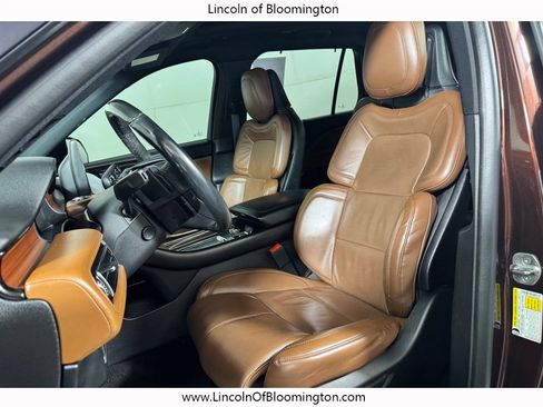 Used 2020 Lincoln Aviator Reserve w/ Equipment Group 202A AWD/4WD image 17