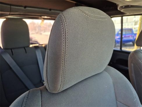 Used 2021 Jeep Wrangler Unlimited Sport image 13