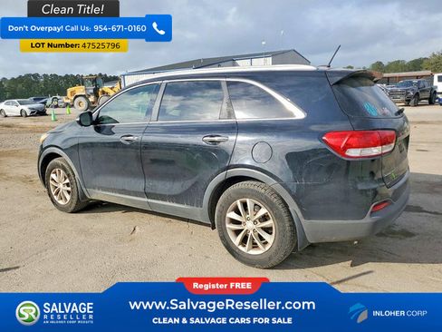 Used 2016 Kia Sorento FWD image 3