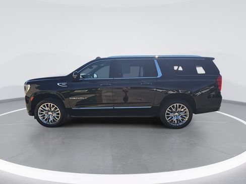 Certified 2024 GMC Yukon XL Denali AWD/4WD image 7