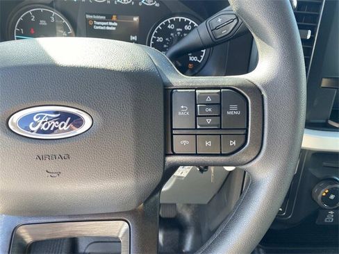 New 2026 Ford F350 XL w/ XL Chrome Package image 32