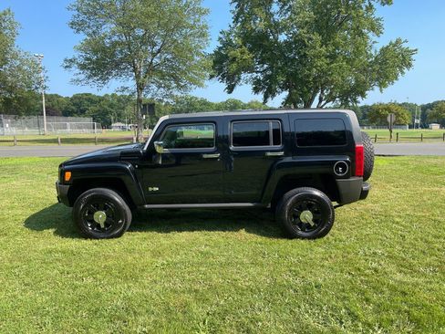 Used 2008 HUMMER H3 w/ Chrome Appearance Package AWD/4WD image 29