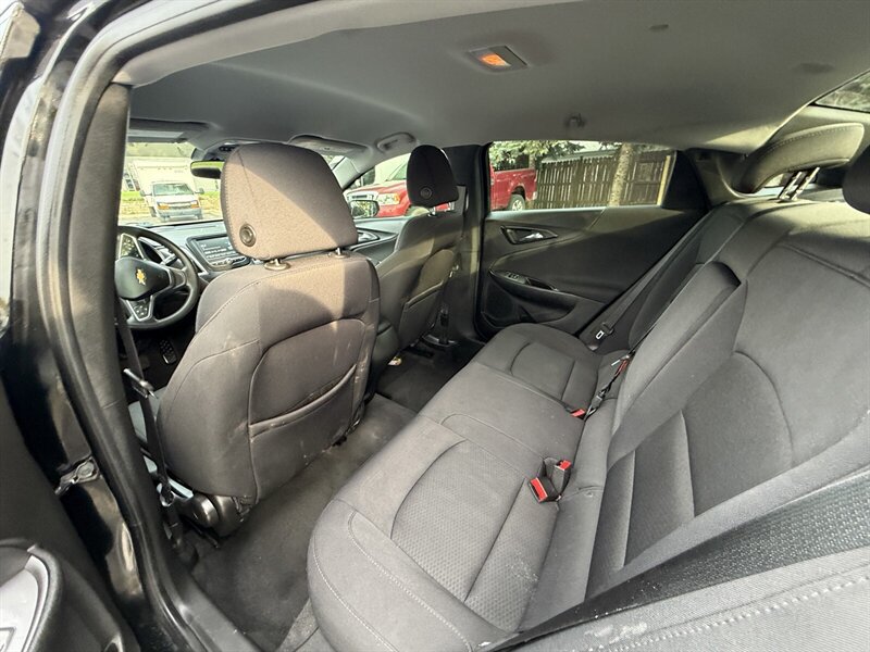 Used 2017 Chevrolet Malibu LS FWD image 16