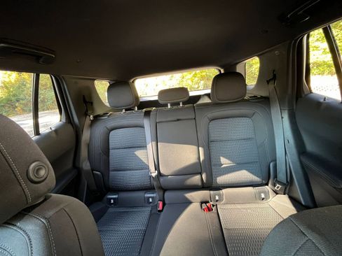 Used 2025 Chevrolet Equinox LT image 34