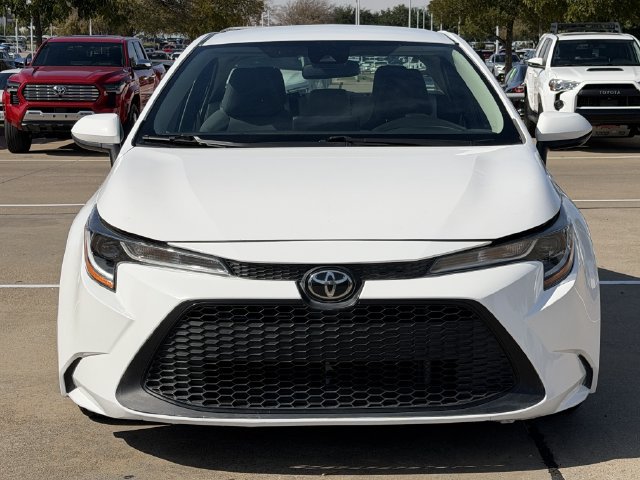 Used 2021 Toyota Corolla L FWD image 3