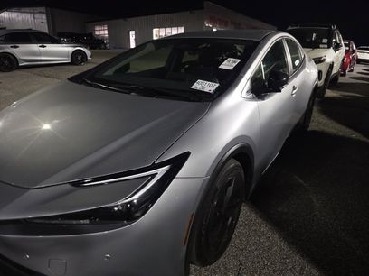 Used 2025 Toyota Prius LE