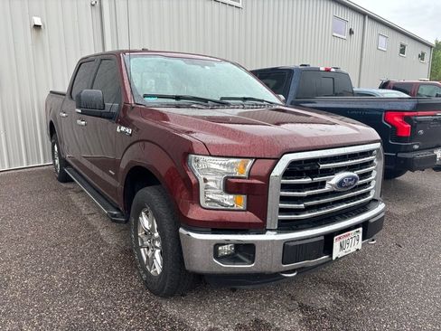 Used 2015 Ford F150 XLT w/ Equipment Group 302A Luxury AWD/4WD image 4
