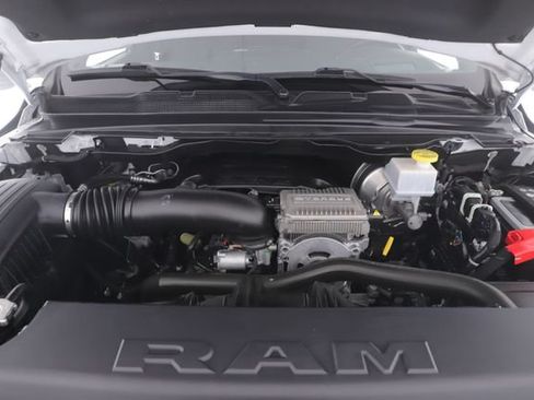 Used 2023 RAM 1500 Limited AWD/4WD image 15