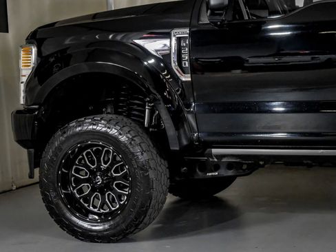 Used 2021 Ford F250 Lariat w/ Lariat Ultimate Package image 13