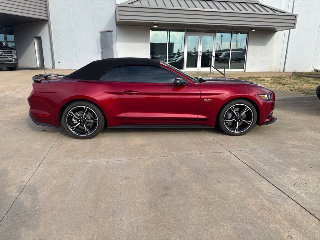 Used 2017 Ford Mustang GT Premium w/ Equipment Group 401A RWD image 6