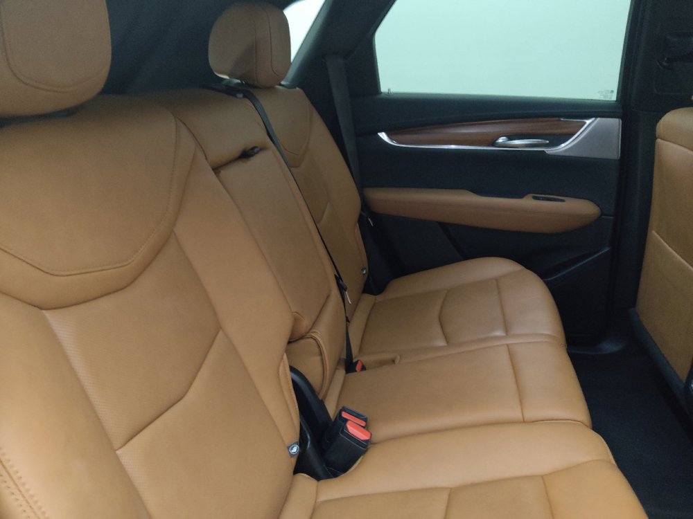 Used 2021 Cadillac XT5 Premium Luxury FWD image 19