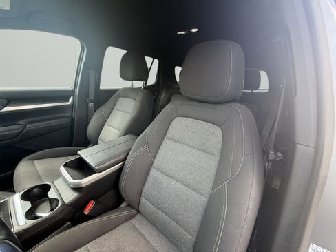 Used 2025 GMC Terrain Elevation AWD/4WD image 11