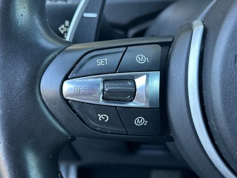 Used 2015 BMW M4 Convertible image 26