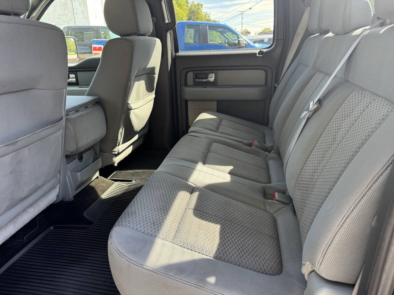 Used 2013 Ford F150 XLT w/ Luxury Equipment Group RWD image 19