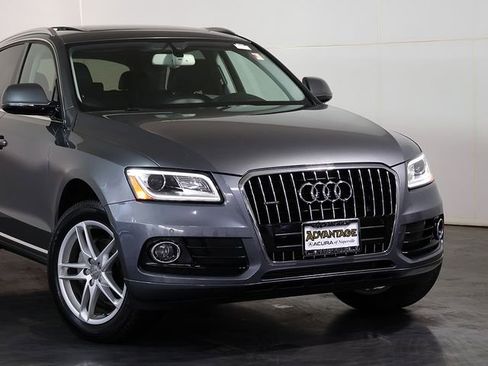 Used 2017 Audi Q5 2.0T Premium Plus w/ Technology Package AWD/4WD image 6