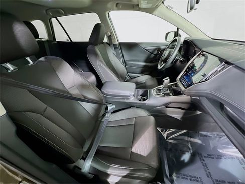 Used 2025 Subaru Outback Premium image 26
