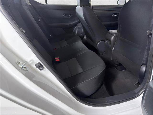 Used 2025 Nissan Sentra SV FWD image 15