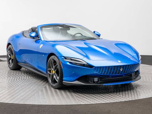 Certified 2025 Ferrari Roma Spider image 11