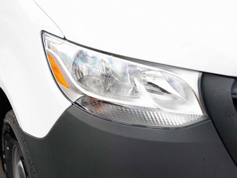 New 2025 Mercedes-Benz Sprinter 2500 image 11