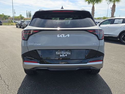 New 2026 Kia Sportage SX image 7