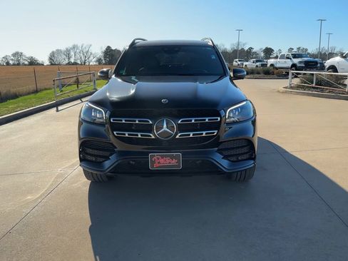 Used 2023 Mercedes-Benz GLS 450 4MATIC image 3