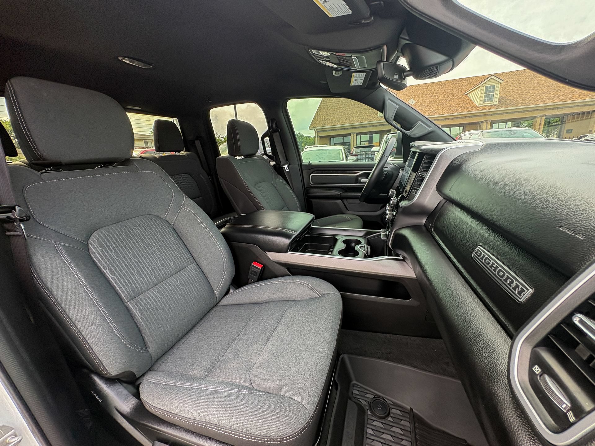 Used 2022 RAM 1500 Big Horn AWD/4WD image 28