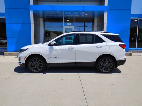 Used 2022 Chevrolet Equinox RS FWD image 8