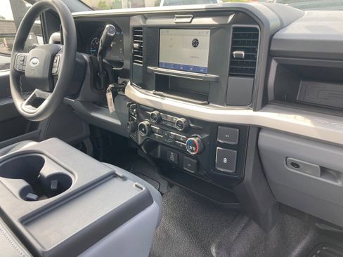 New 2026 Ford F250 XL w/ Snow Plow/Camper Package image 12