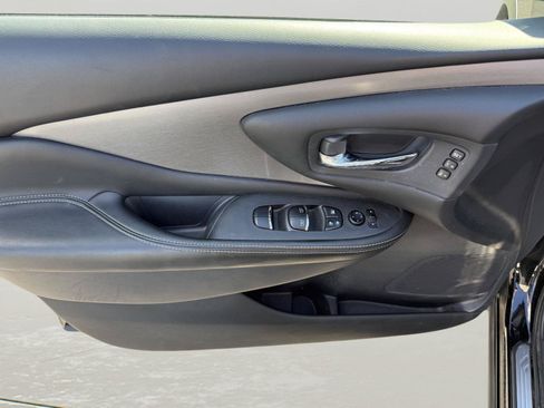 Used 2020 Nissan Murano SL w/ Moonroof Package AWD/4WD image 7