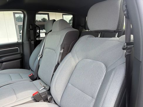 Used 2024 RAM 1500 Big Horn AWD/4WD image 3