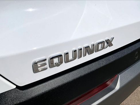 Used 2026 Chevrolet Equinox LT w/ Convenience Package II FWD image 30