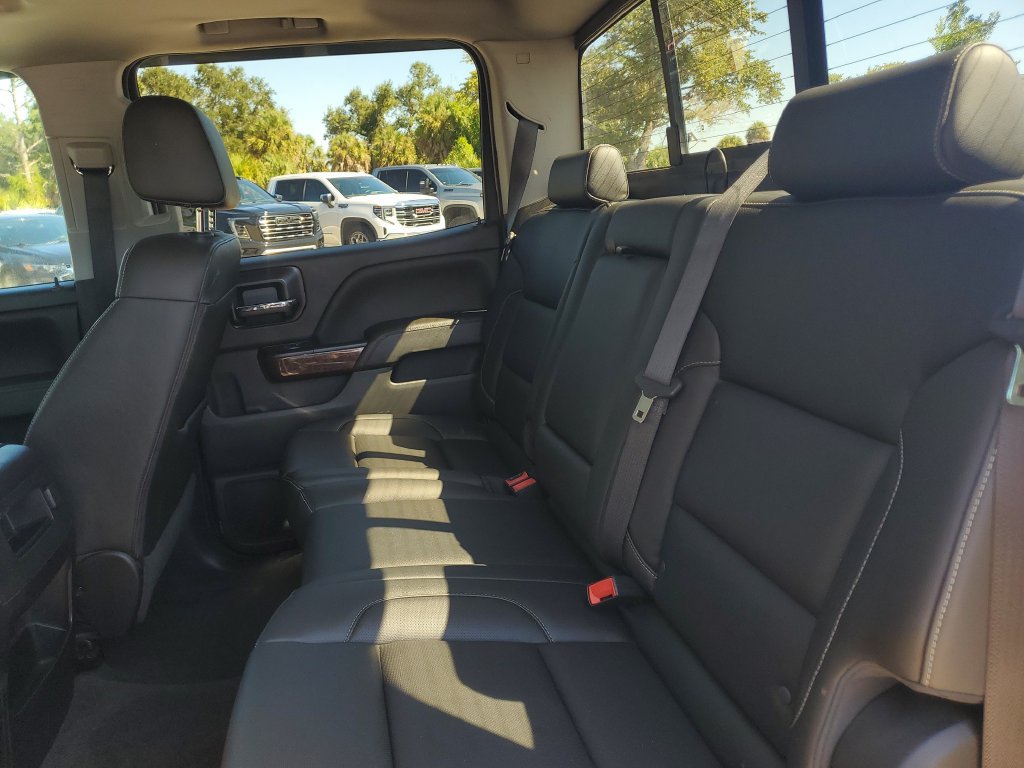 Used 2018 GMC Sierra 1500 SLT w/ SLT Premium Package AWD/4WD image 15