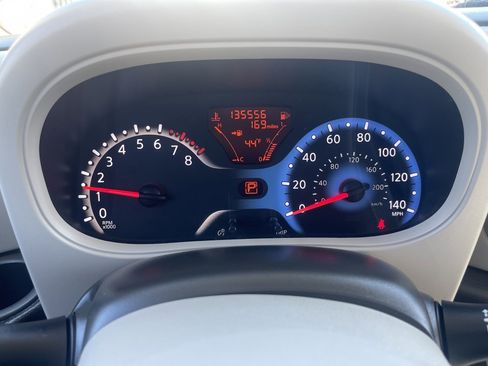 Used 2012 Nissan Cube 1.8 SL w/ Interior Illumination Pkg image 14