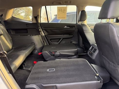 Used 2018 Volkswagen Atlas SEL Premium image 19