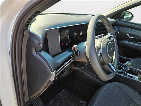 New 2026 Hyundai Santa Cruz SE image 3