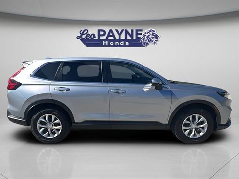 Used 2026 Honda CR-V LX image 11