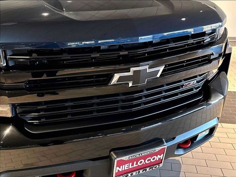 Used 2021 Chevrolet Silverado 1500 LT Trail Boss w/ Bed Protection Package AWD/4WD image 33
