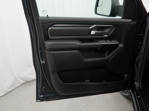 New 2026 RAM 1500 4x4 Crew Cab image 26