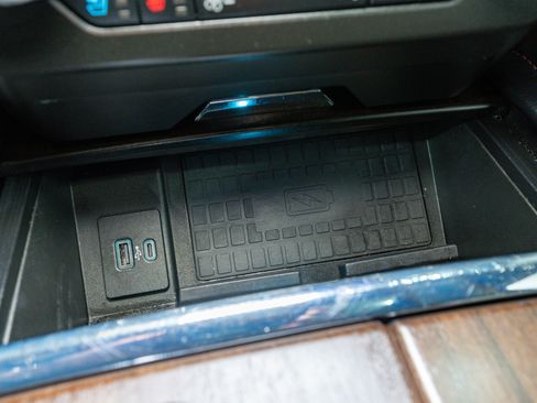 Used 2020 Ford Expedition King Ranch image 24