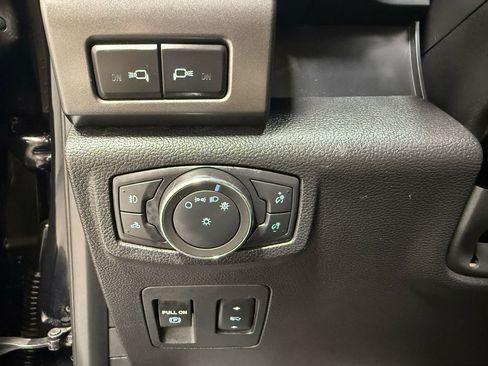 Used 2018 Ford F150 XLT w/ Equipment Group 302A Luxury image 14