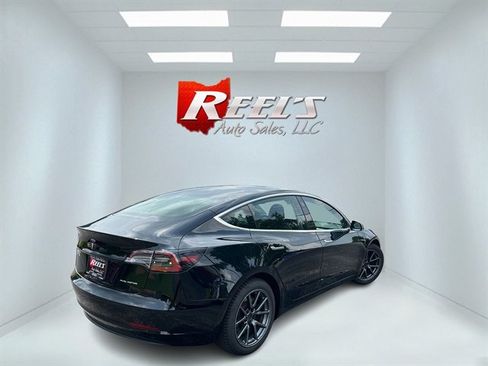 Used 2018 Tesla Model 3 Long Range AWD/4WD image 8