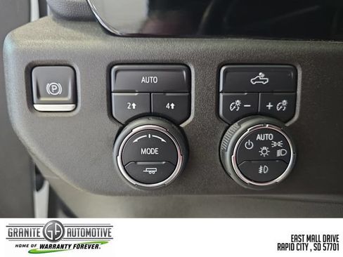 Used 2024 Chevrolet Silverado 1500 RST w/ Rally Edition AWD/4WD image 31